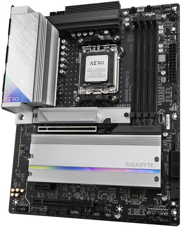 GIGABYTE B650 AERO G